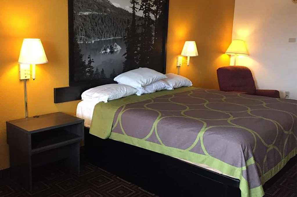 Super 8 By Wyndham Seguin Hotel Szoba fotó