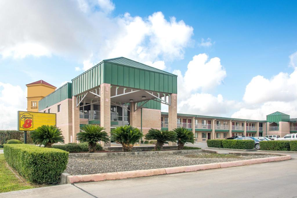 Super 8 By Wyndham Seguin Hotel Kültér fotó