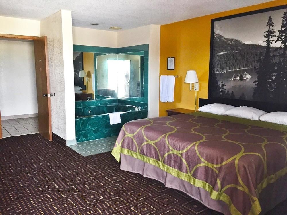 Super 8 By Wyndham Seguin Hotel Kültér fotó